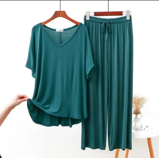Green V Neck Half Sleeves Shirt Lose Style Lounge Wear (C-C-392)