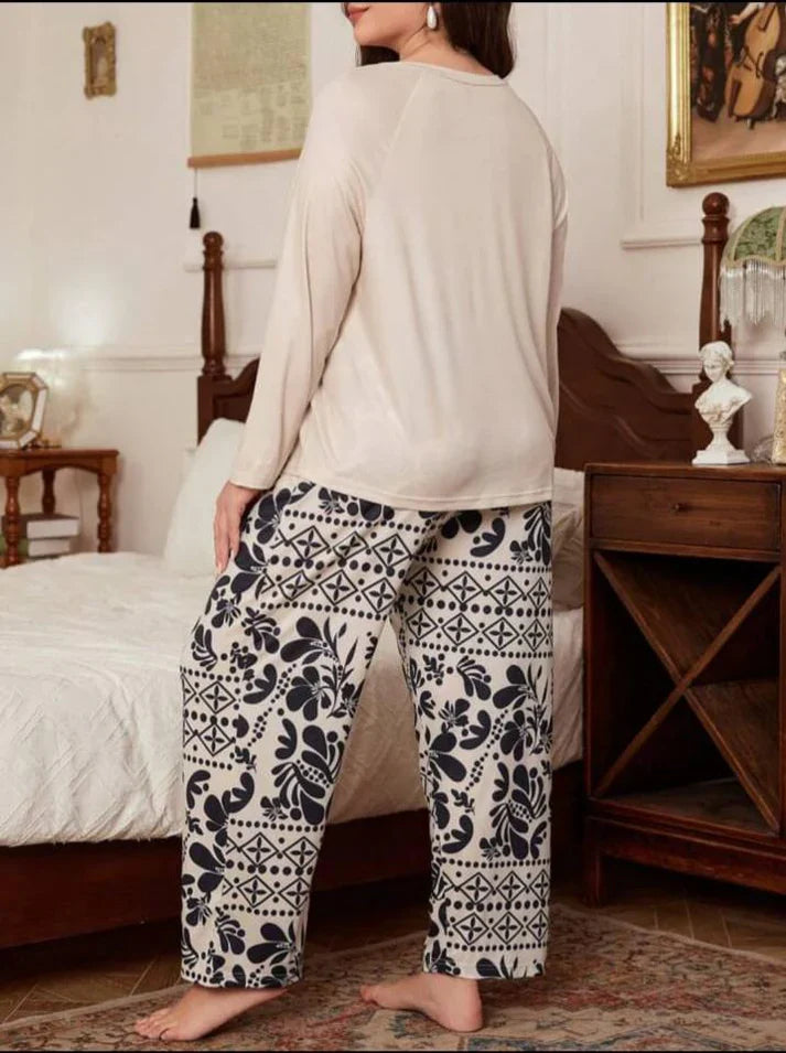 Off White Floral Print Full Sleeves with floral Printed pajama Night Suit (CC-136)